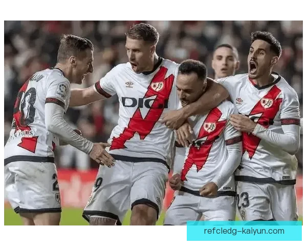 西甲保级大战进入关键阶段，争夺激烈形势愈发严峻